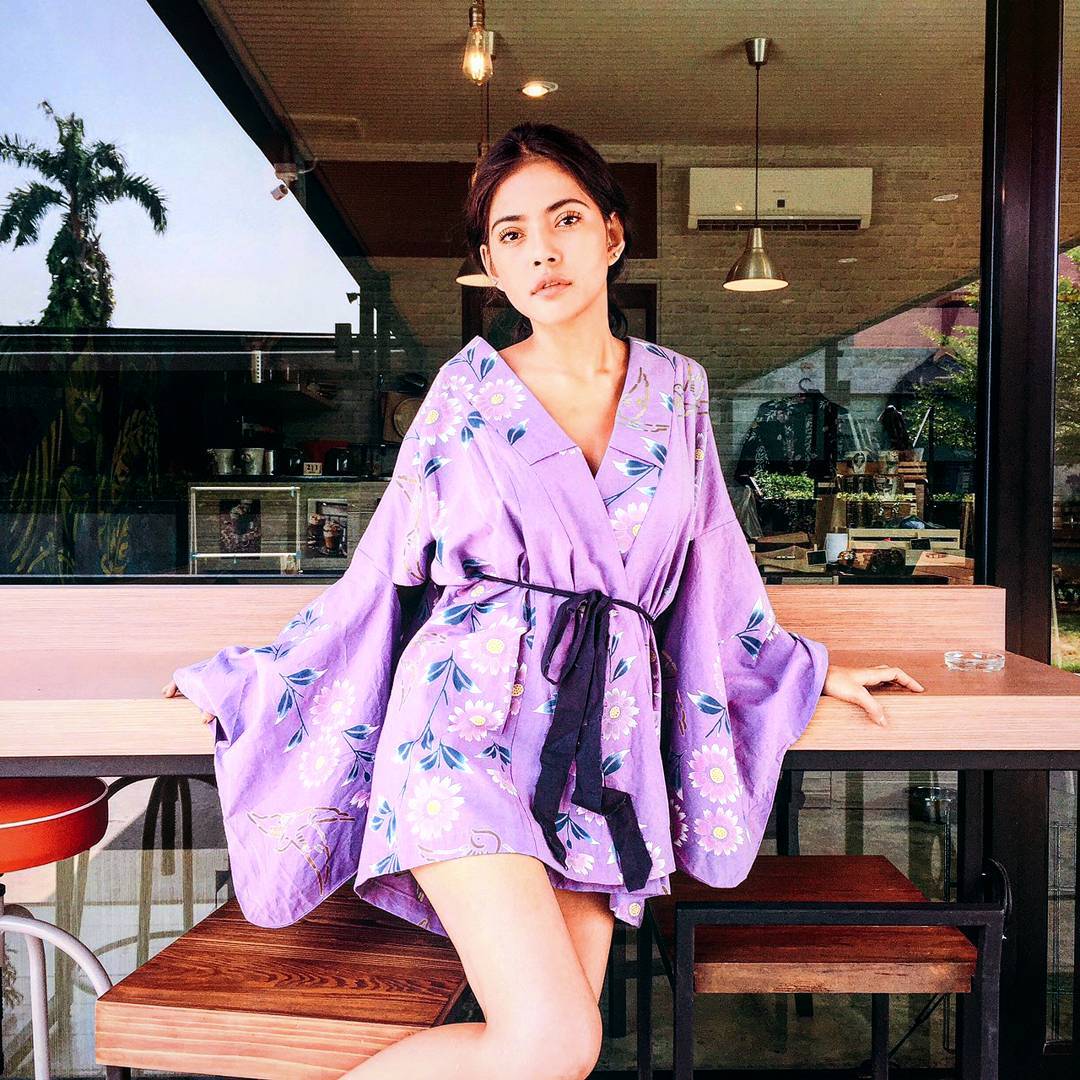 Customer wearing Sumo Vintage